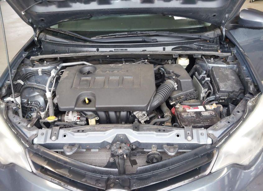 Photo 10 of 2015 Toyota Corolla L (VIN 2T1BURHE9FC393478)