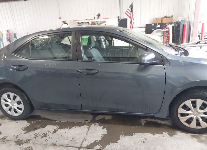 Photo 13 of 2015 Toyota Corolla L (VIN 2T1BURHE9FC393478)