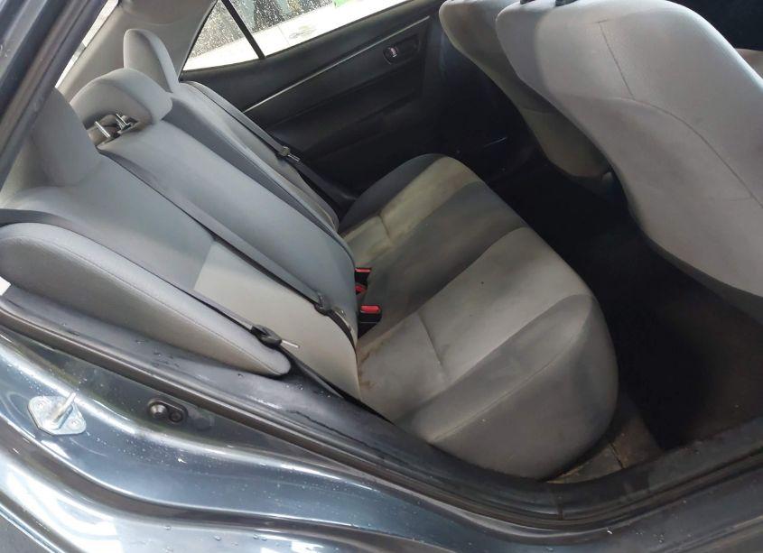 Photo 8 of 2015 Toyota Corolla L (VIN 2T1BURHE9FC393478)