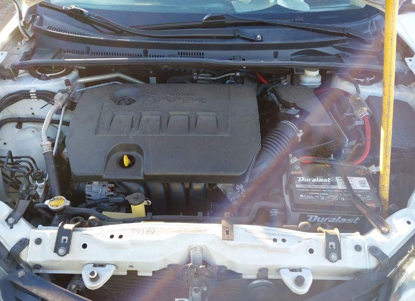 Photo 10 of 2015 Toyota Corolla S PLUS (VIN 2T1BURHE9FC398521)