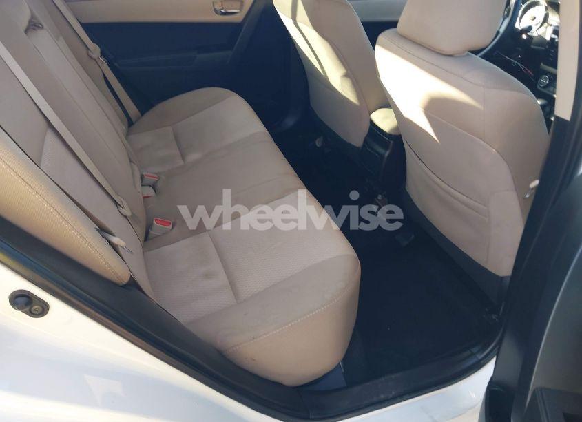 Photo 8 of 2015 Toyota Corolla LE (VIN 2T1BURHE9FC426477)
