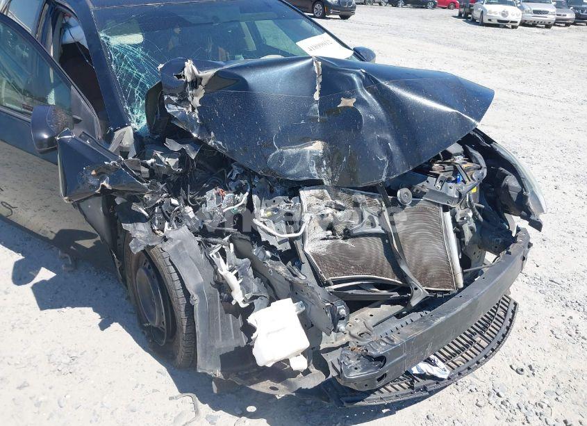 Photo 6 of 2015 Toyota Corolla L (VIN 2T1BURHE9FC432666)