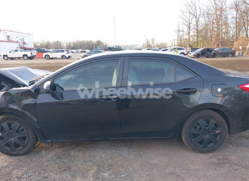 Photo 14 of 2015 Toyota Corolla LE (VIN 2T1BURHE9FC451881)