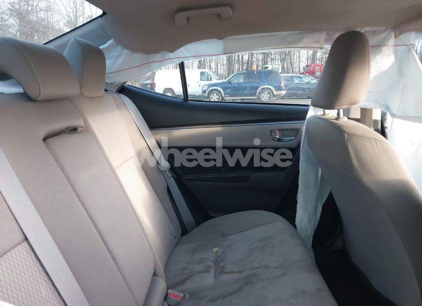 Photo 8 of 2015 Toyota Corolla LE (VIN 2T1BURHE9FC451881)