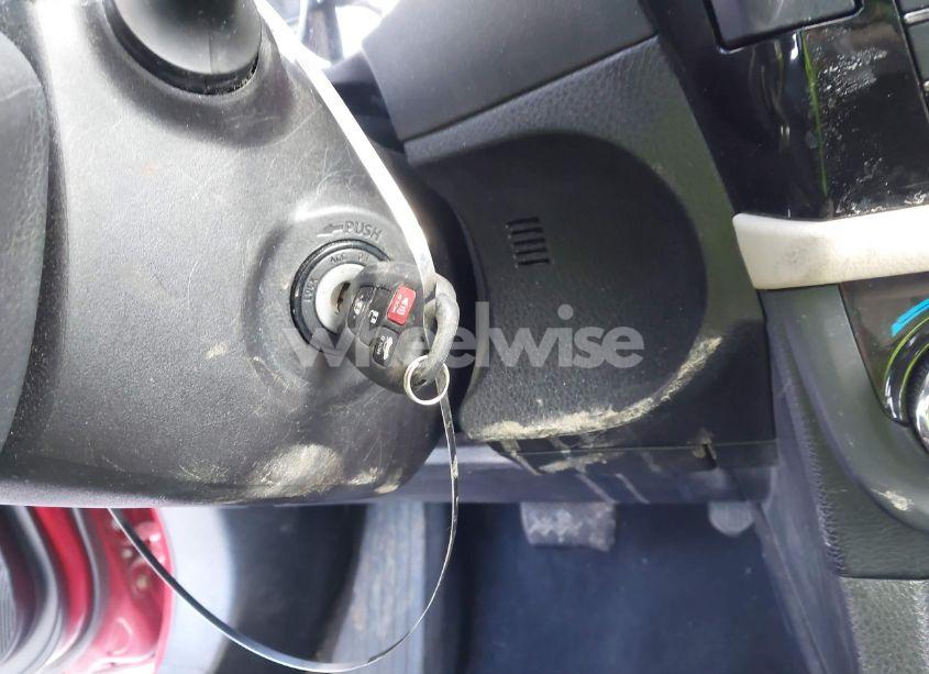 Photo 11 of 2015 Toyota Corolla LE (VIN 2T1BURHE9FC458104)