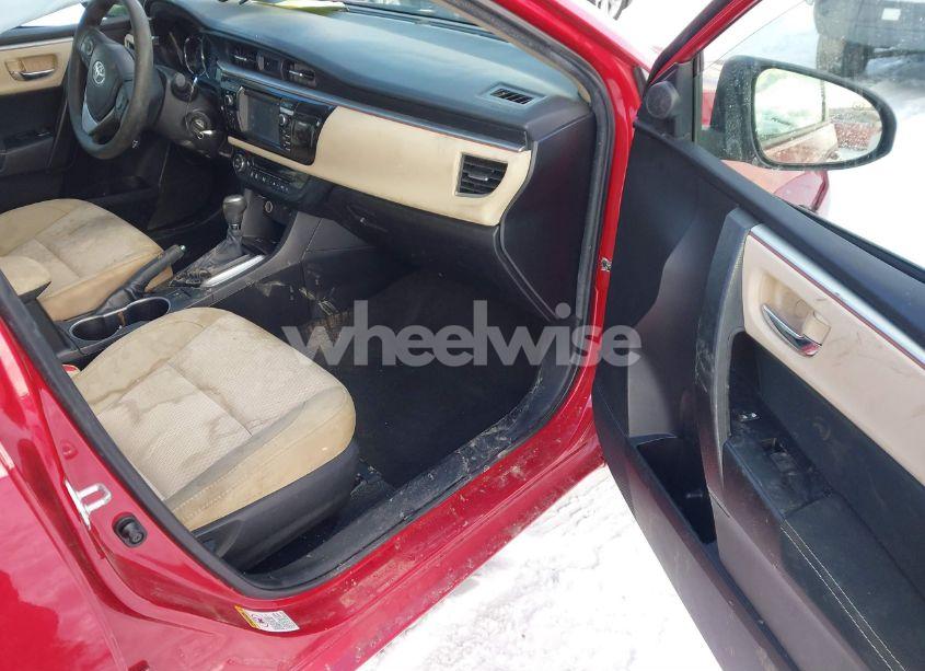 Photo 5 of 2015 Toyota Corolla LE (VIN 2T1BURHE9FC458104)