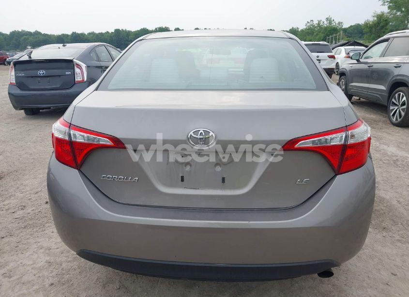 Photo 16 of 2015 Toyota Corolla LE (VIN 2T1BURHE9FC458278)
