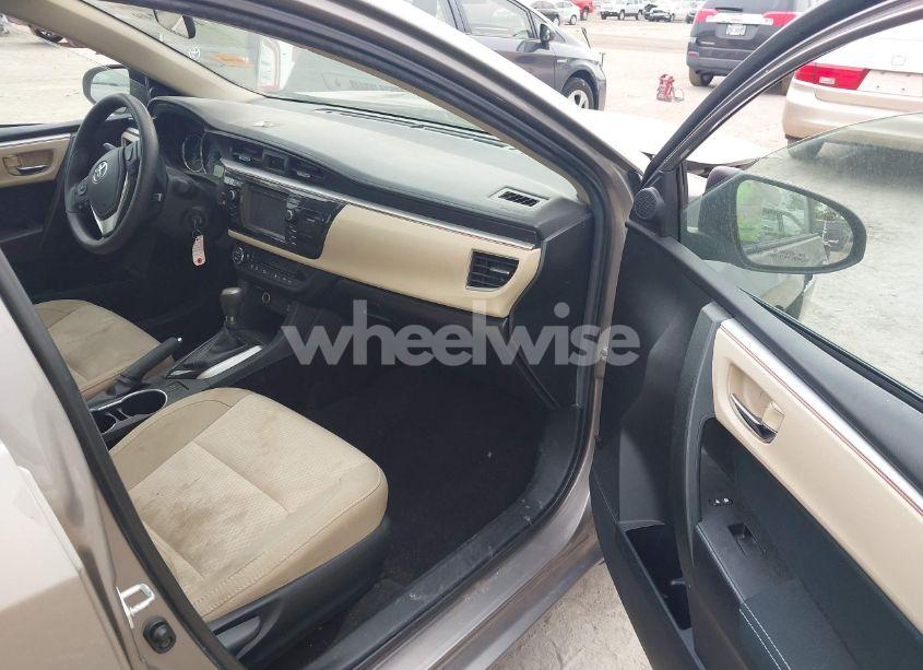 Photo 5 of 2015 Toyota Corolla LE (VIN 2T1BURHE9FC458278)