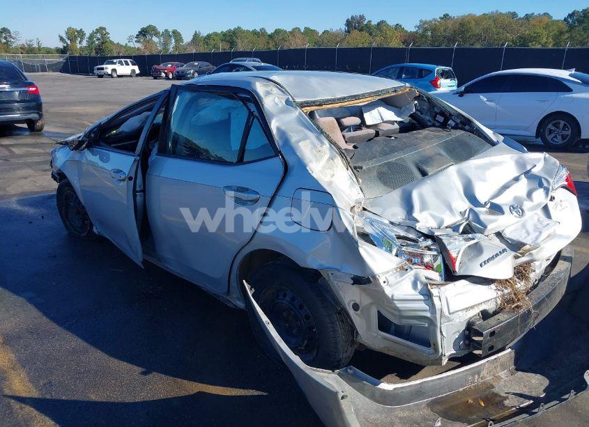 Photo 3 of 2015 Toyota Corolla L (VIN 2T1BURHE9FC462962)