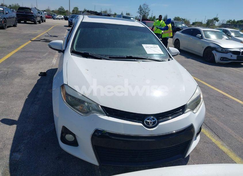 Photo 12 of 2015 Toyota Corolla S PLUS (VIN 2T1BURHE9FC469085)