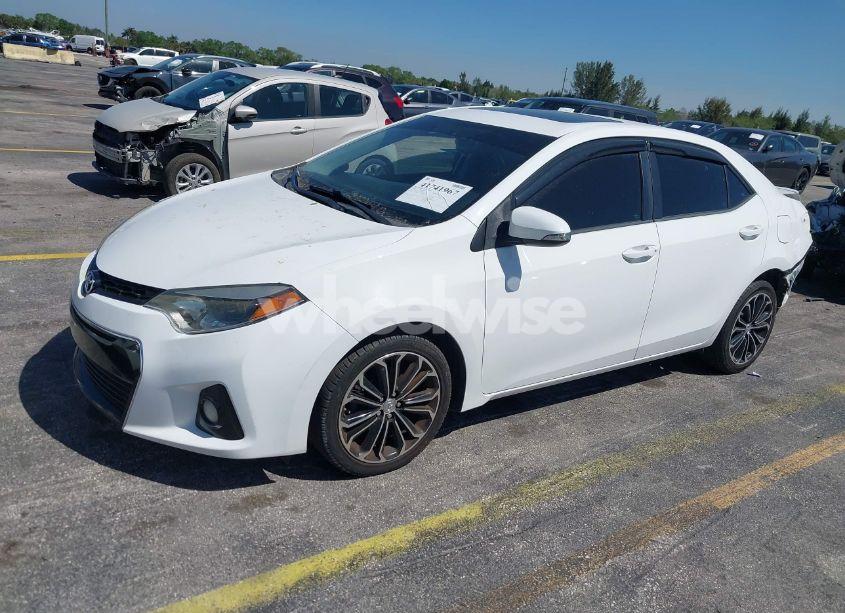 Photo 2 of 2015 Toyota Corolla S PLUS (VIN 2T1BURHE9FC469085)