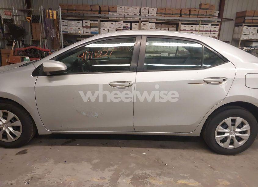 Photo 14 of 2016 Toyota Corolla L (VIN 2T1BURHE9GC487457)