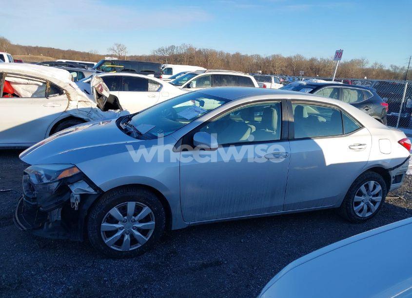 Photo 14 of 2016 Toyota Corolla LE (VIN 2T1BURHE9GC494778)