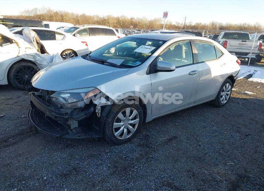 Photo 2 of 2016 Toyota Corolla LE (VIN 2T1BURHE9GC494778)