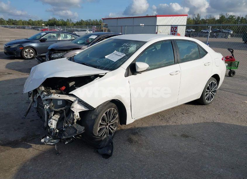 Photo 2 of 2016 Toyota Corolla S (VIN 2T1BURHE9GC516312)