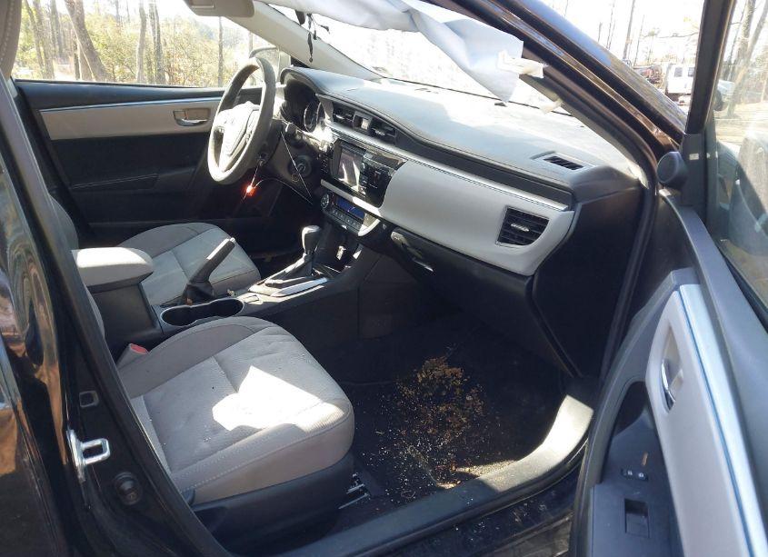 Photo 5 of 2016 Toyota Corolla LE (VIN 2T1BURHE9GC517427)