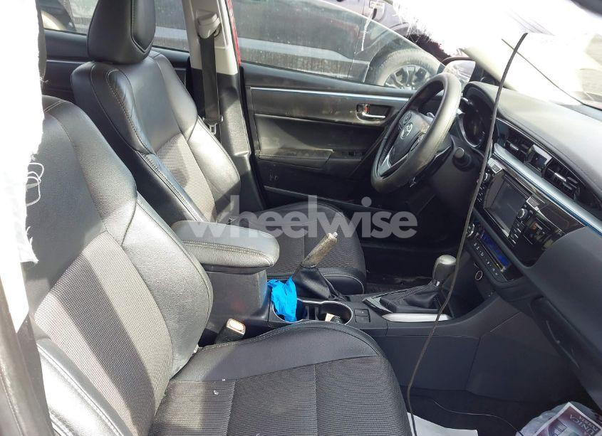 Photo 5 of 2016 Toyota Corolla L/LE/LE PLS/PRM/S/S PLS (VIN 2T1BURHE9GC525253)