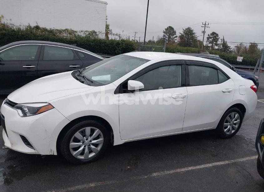 Photo 14 of 2016 Toyota Corolla LE (VIN 2T1BURHE9GC526970)