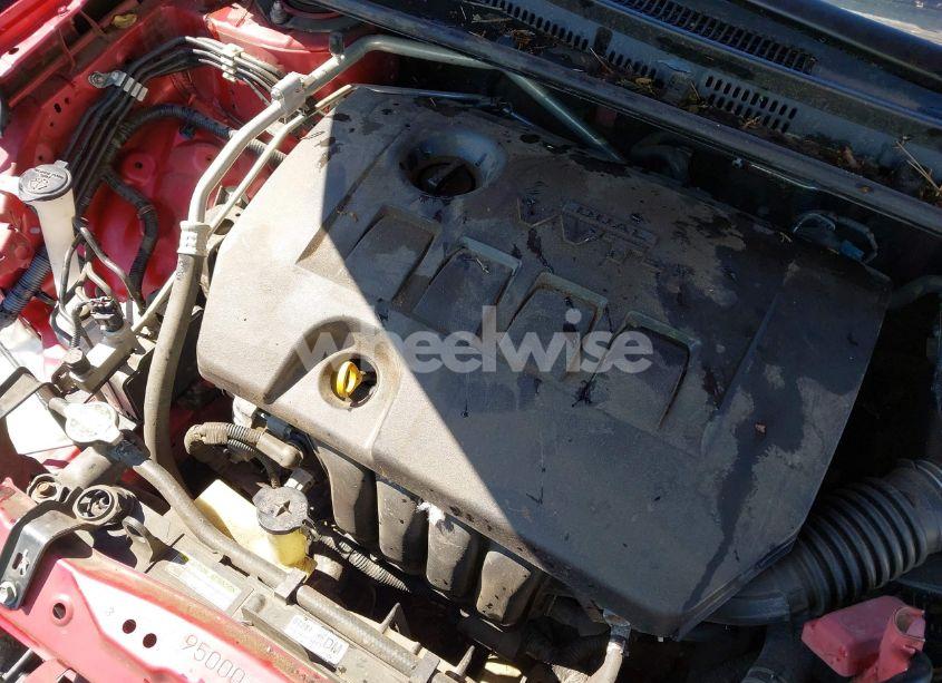 Photo 10 of 2016 Toyota Corolla LE (VIN 2T1BURHE9GC614353)