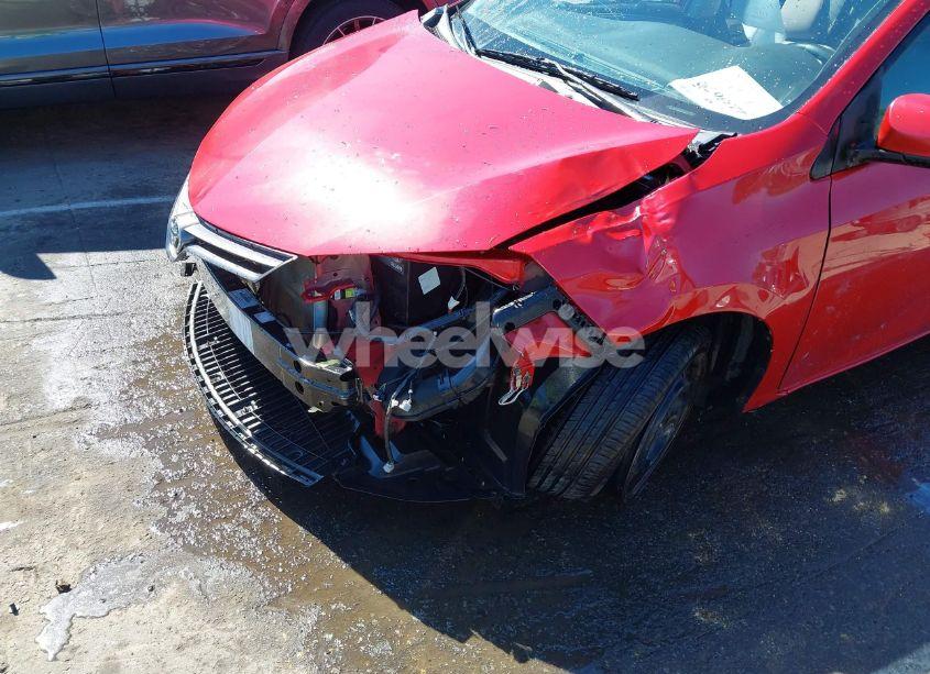 Photo 6 of 2016 Toyota Corolla LE (VIN 2T1BURHE9GC614353)