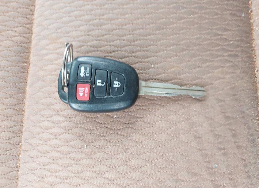 Photo 11 of 2016 Toyota Corolla LE (VIN 2T1BURHE9GC623408)