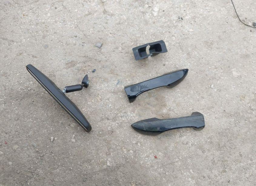 Photo 12 of 2016 Toyota Corolla LE (VIN 2T1BURHE9GC623408)