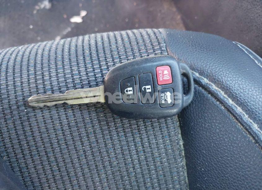 Photo 11 of 2016 Toyota Corolla S PLUS (VIN 2T1BURHE9GC635400)