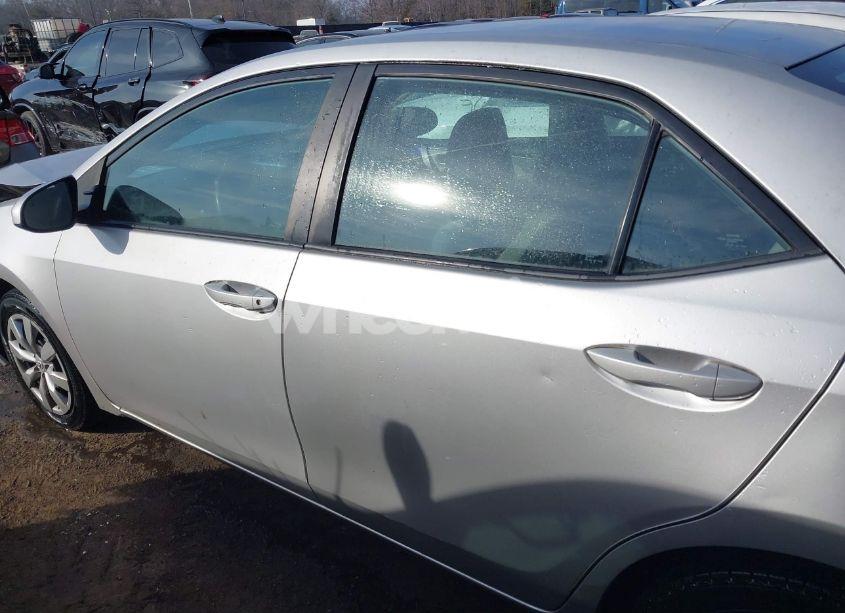 Photo 14 of 2016 Toyota Corolla LE (VIN 2T1BURHE9GC639964)