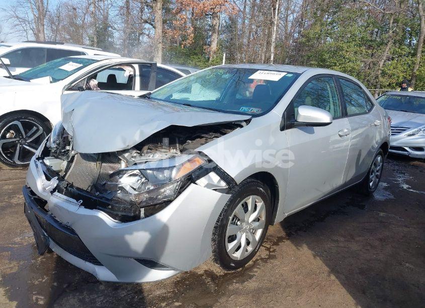 Photo 2 of 2016 Toyota Corolla LE (VIN 2T1BURHE9GC639964)