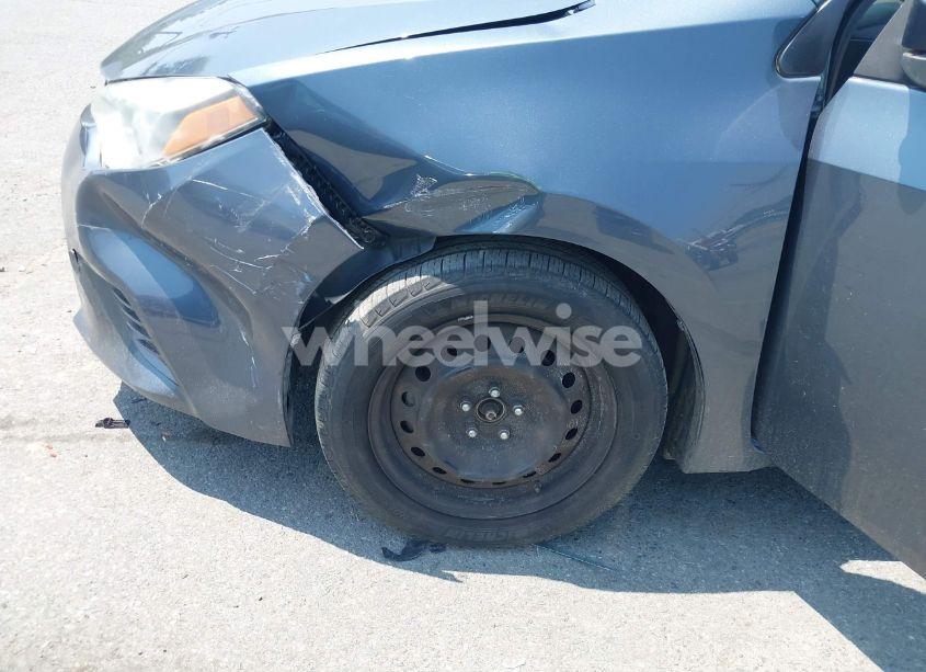 Photo 6 of 2016 Toyota Corolla LE (VIN 2T1BURHE9GC673001)