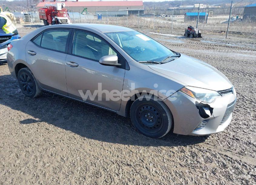 2016 Toyota Corolla LE (VIN 2T1BURHE9GC679218) main photo