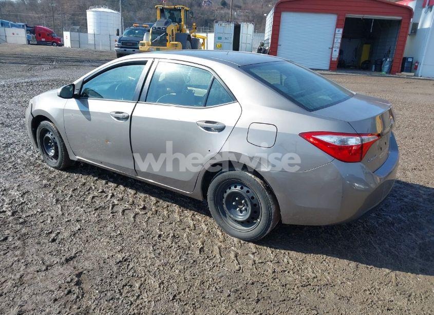 Photo 3 of 2016 Toyota Corolla LE (VIN 2T1BURHE9GC679218)