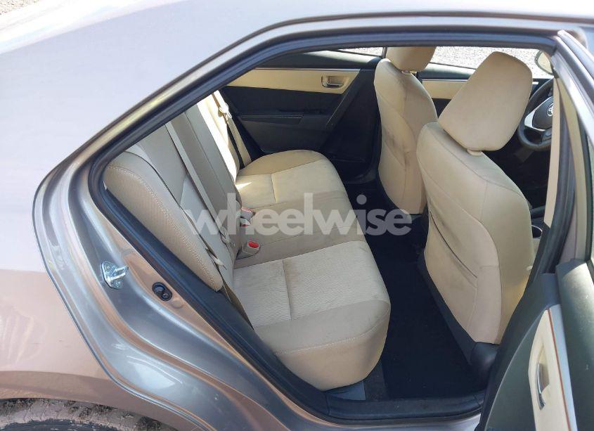 Photo 8 of 2016 Toyota Corolla LE (VIN 2T1BURHE9GC679218)