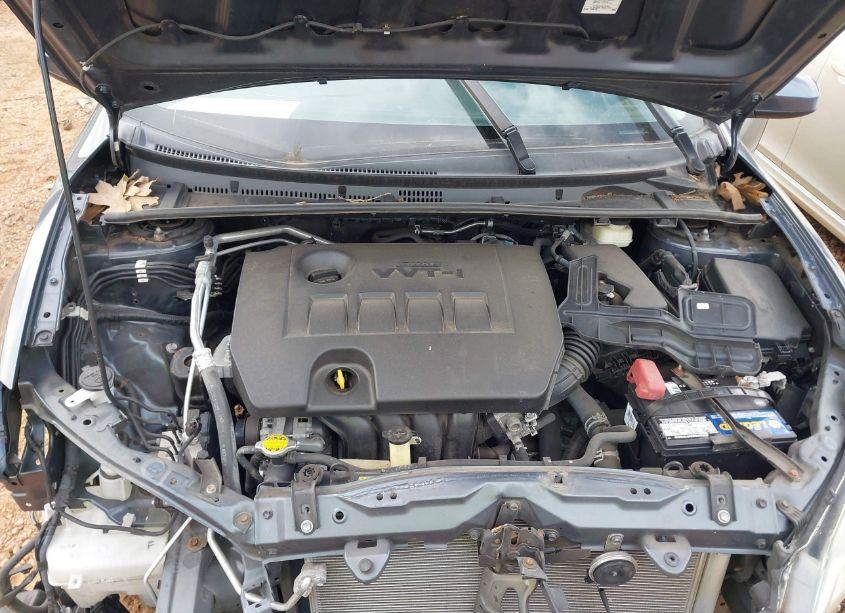 Photo 10 of 2016 Toyota Corolla LE (VIN 2T1BURHE9GC683267)