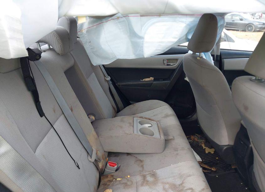 Photo 8 of 2016 Toyota Corolla LE (VIN 2T1BURHE9GC683267)