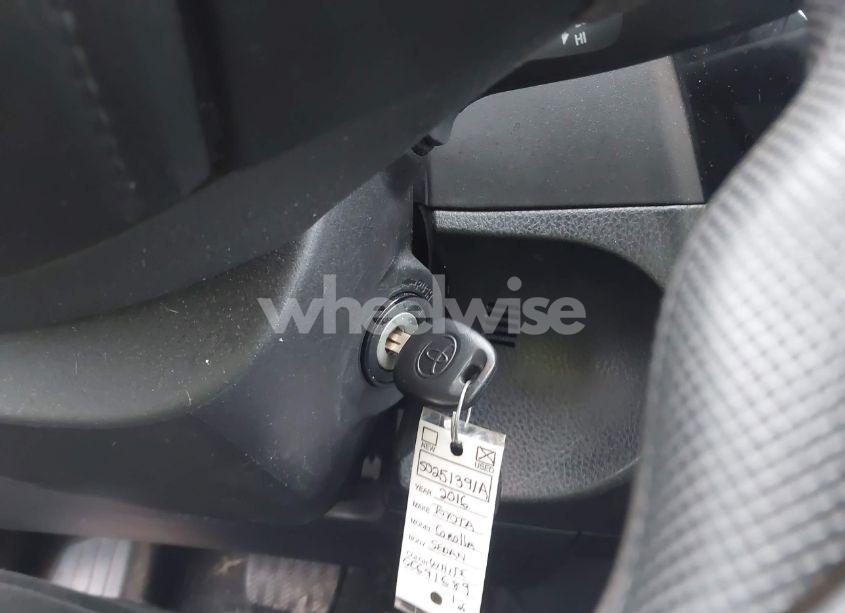 Photo 11 of 2016 Toyota Corolla L (VIN 2T1BURHE9GC691689)