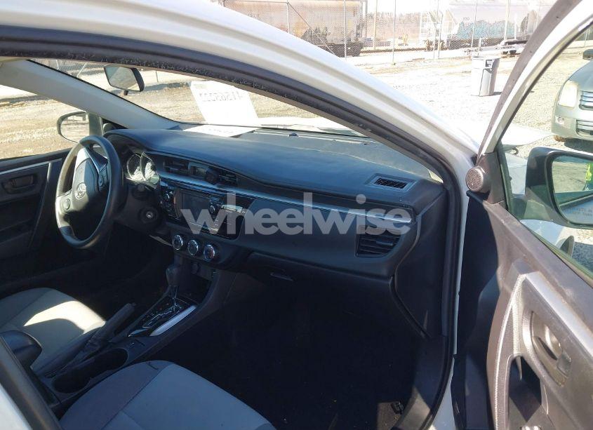 Photo 5 of 2016 Toyota Corolla L (VIN 2T1BURHE9GC691689)