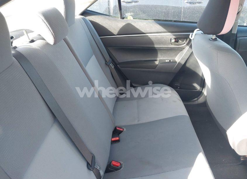 Photo 8 of 2016 Toyota Corolla L (VIN 2T1BURHE9GC696178)