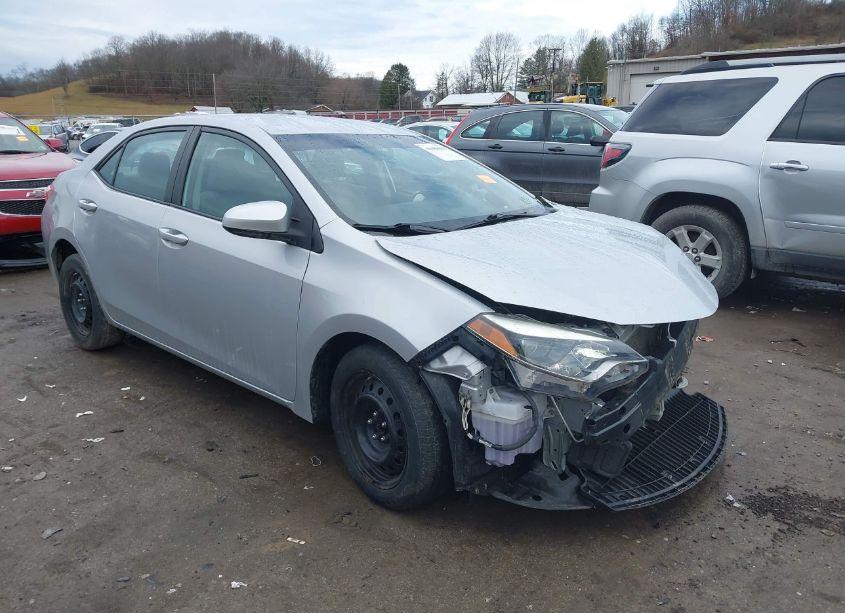 2016 Toyota Corolla LE (VIN 2T1BURHE9GC712217) main photo
