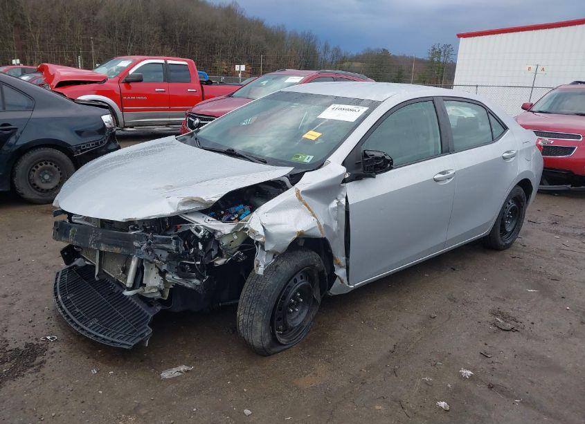 Photo 2 of 2016 Toyota Corolla LE (VIN 2T1BURHE9GC712217)