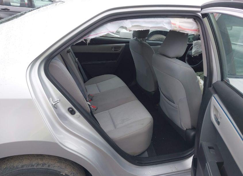 Photo 8 of 2016 Toyota Corolla LE (VIN 2T1BURHE9GC712217)