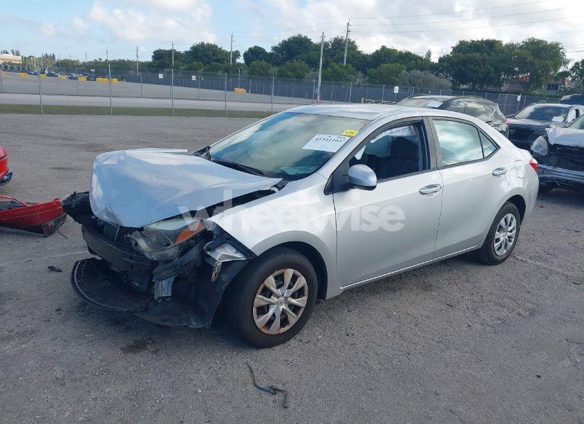 Photo 2 of 2016 Toyota Corolla L (VIN 2T1BURHE9GC713951)