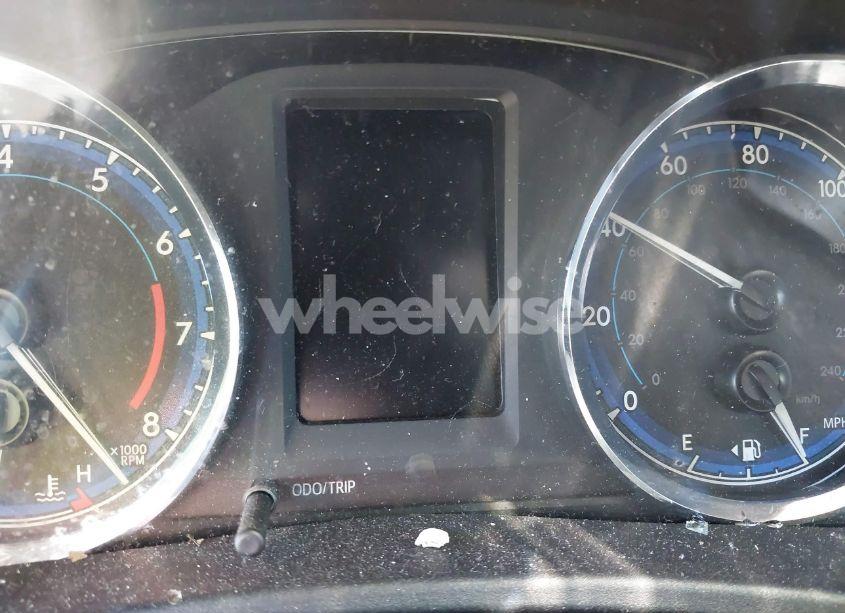 Photo 7 of 2017 Toyota Corolla LE (VIN 2T1BURHE9HC750418)