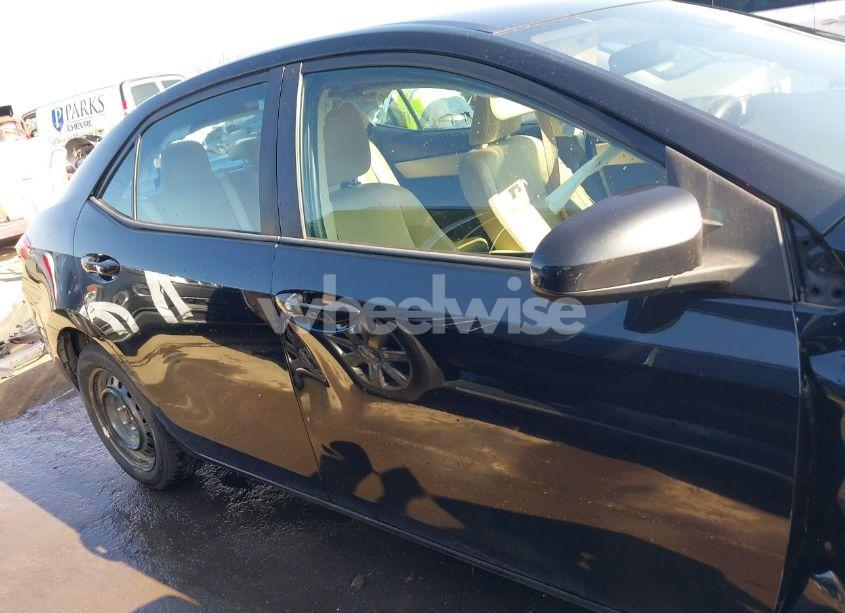 Photo 13 of 2017 Toyota Corolla LE (VIN 2T1BURHE9HC756946)