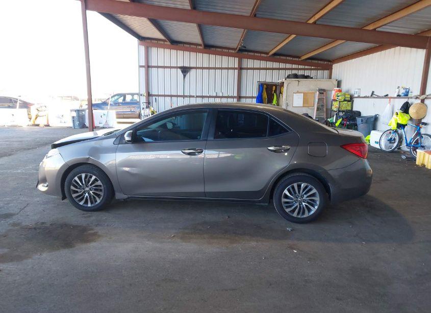 Photo 14 of 2017 Toyota Corolla XLE (VIN 2T1BURHE9HC758423)