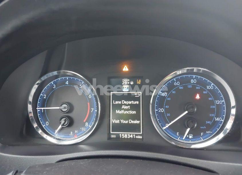 Photo 7 of 2017 Toyota Corolla SE (VIN 2T1BURHE9HC764285)