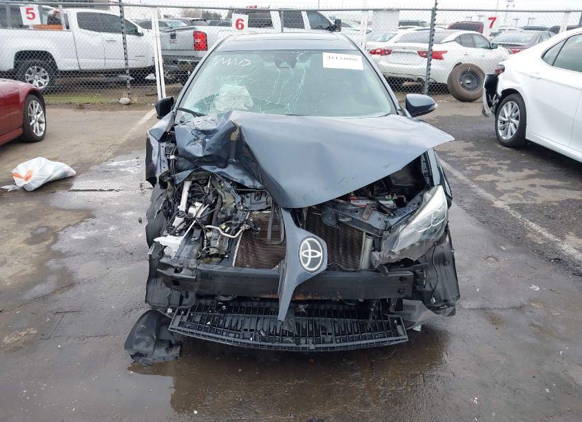 Photo 13 of 2017 Toyota Corolla L/LE/XLE/SE/XSE (VIN 2T1BURHE9HC770118)