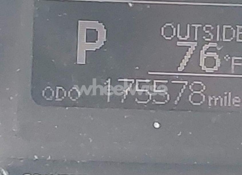 Photo 16 of 2017 Toyota Corolla LE (VIN 2T1BURHE9HC775450)