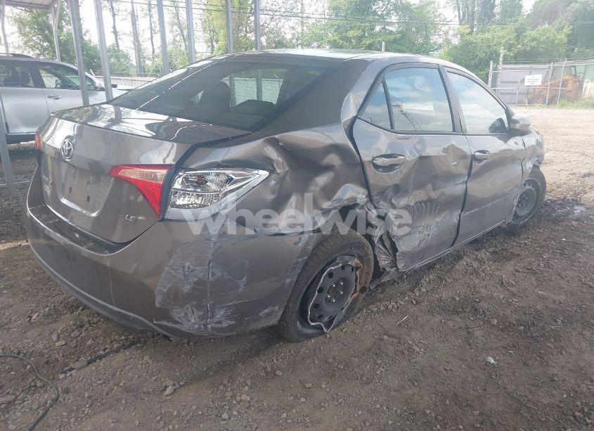 Photo 4 of 2017 Toyota Corolla LE (VIN 2T1BURHE9HC775450)