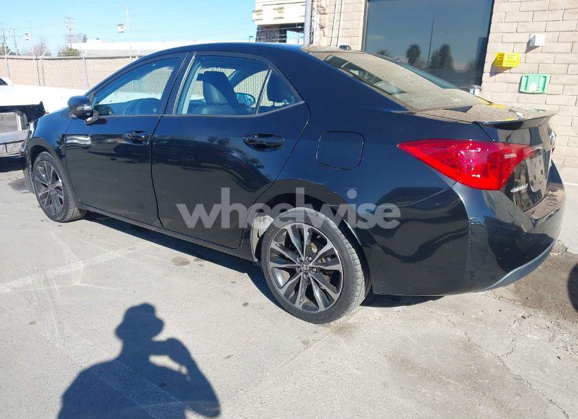 Photo 3 of 2017 Toyota Corolla L/LE/XLE/SE/XSE (VIN 2T1BURHE9HC805546)